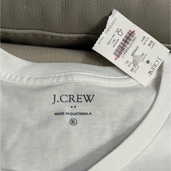 NWT - J. Crew “US Flag Dog” Adult Short Sleeve Tee - Men XL, XXL/Women XXL, 3XL - Picture 9 of 10